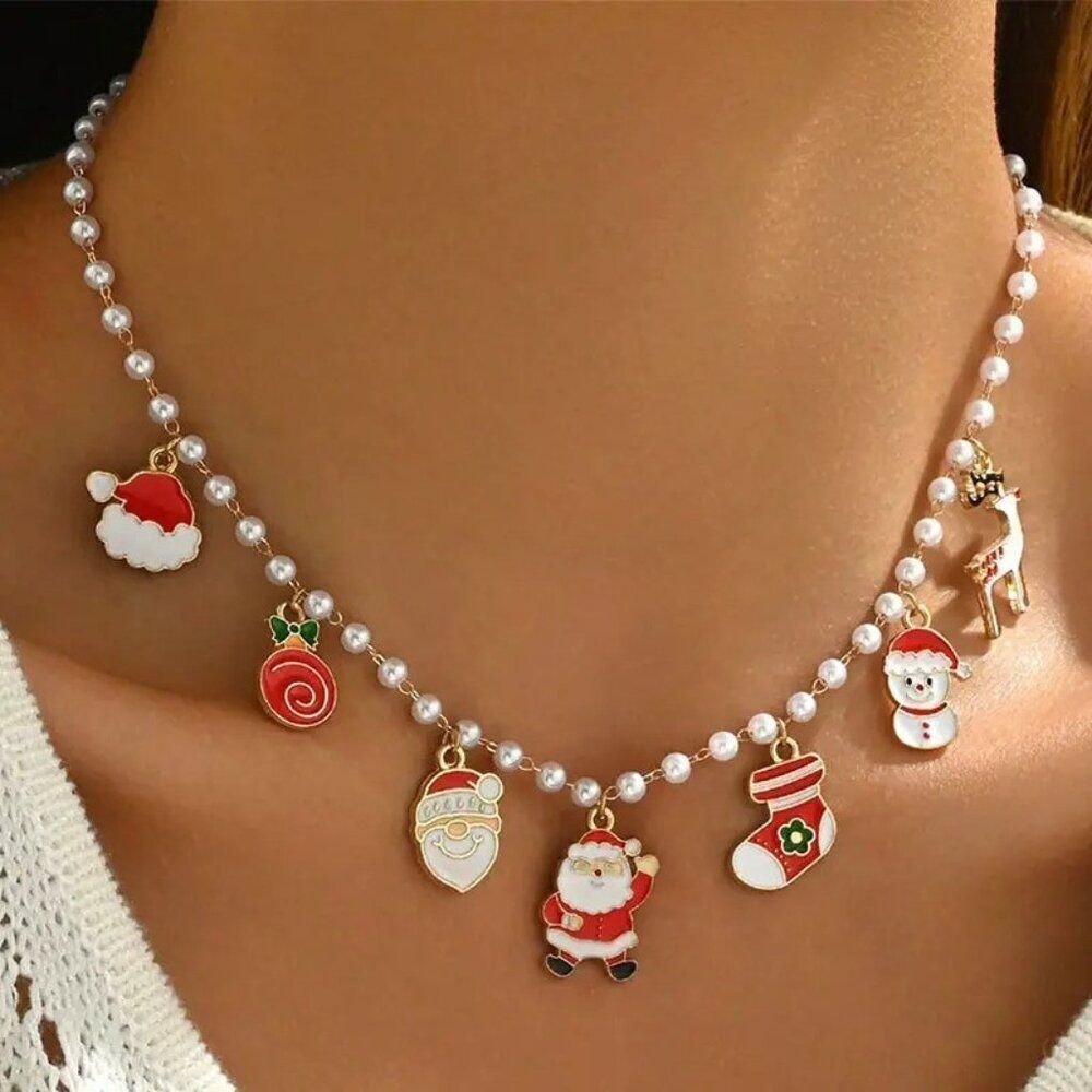 Holiday Charm  Pearl Pendant Necklace - Cute & Elegant Christmas-Themed Jewelry